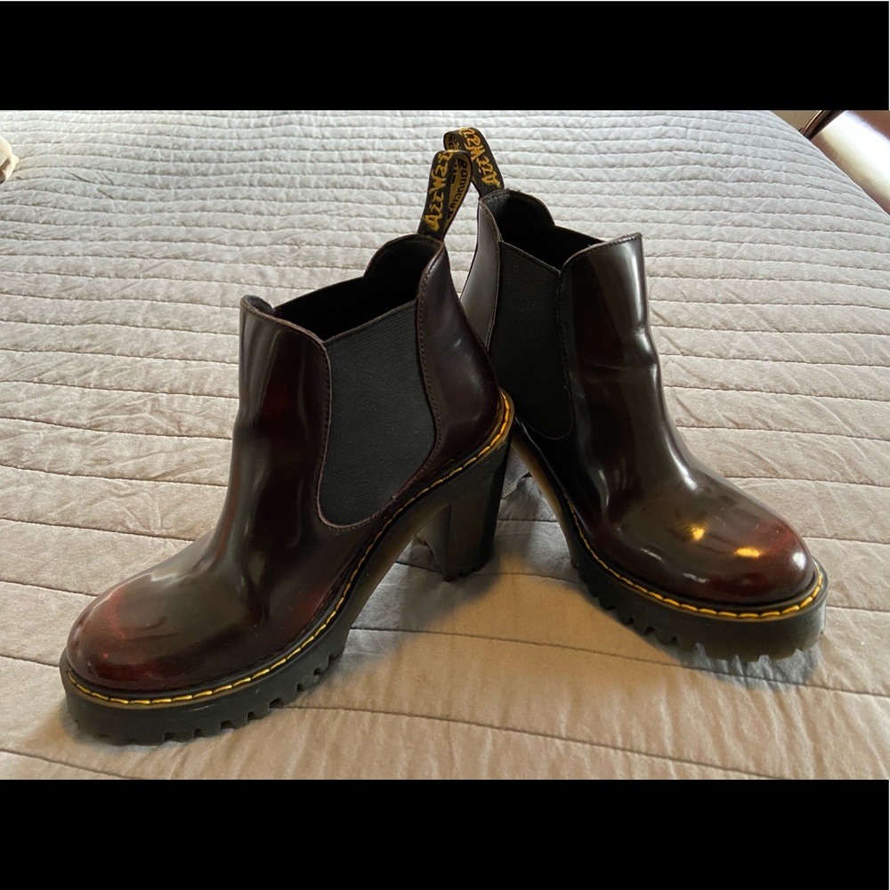 Doc martens Hurston booties
